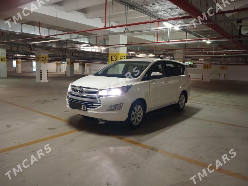 Toyota Innova 2017 - 215 000 TMT - Aşgabat - img 9