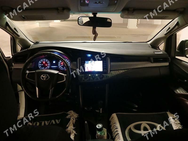 Toyota Innova 2017 - 215 000 TMT - Aşgabat - img 10