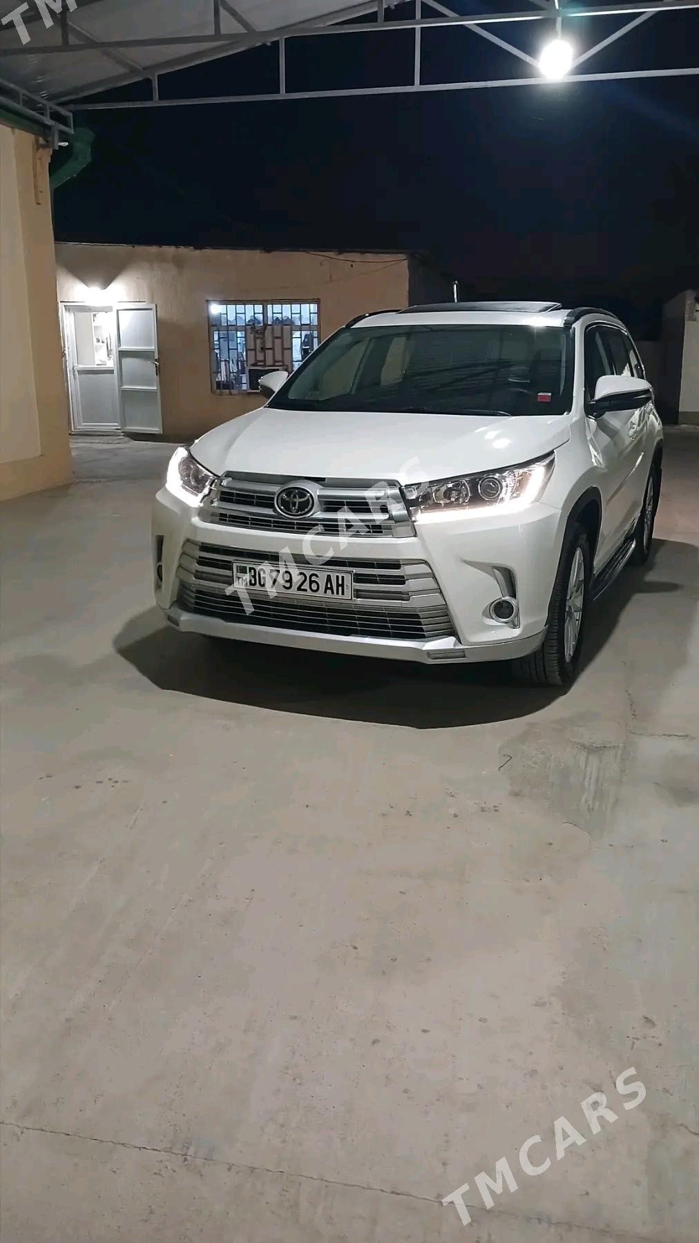 Toyota Highlander 2019 - 410 000 TMT - Анев - img 2