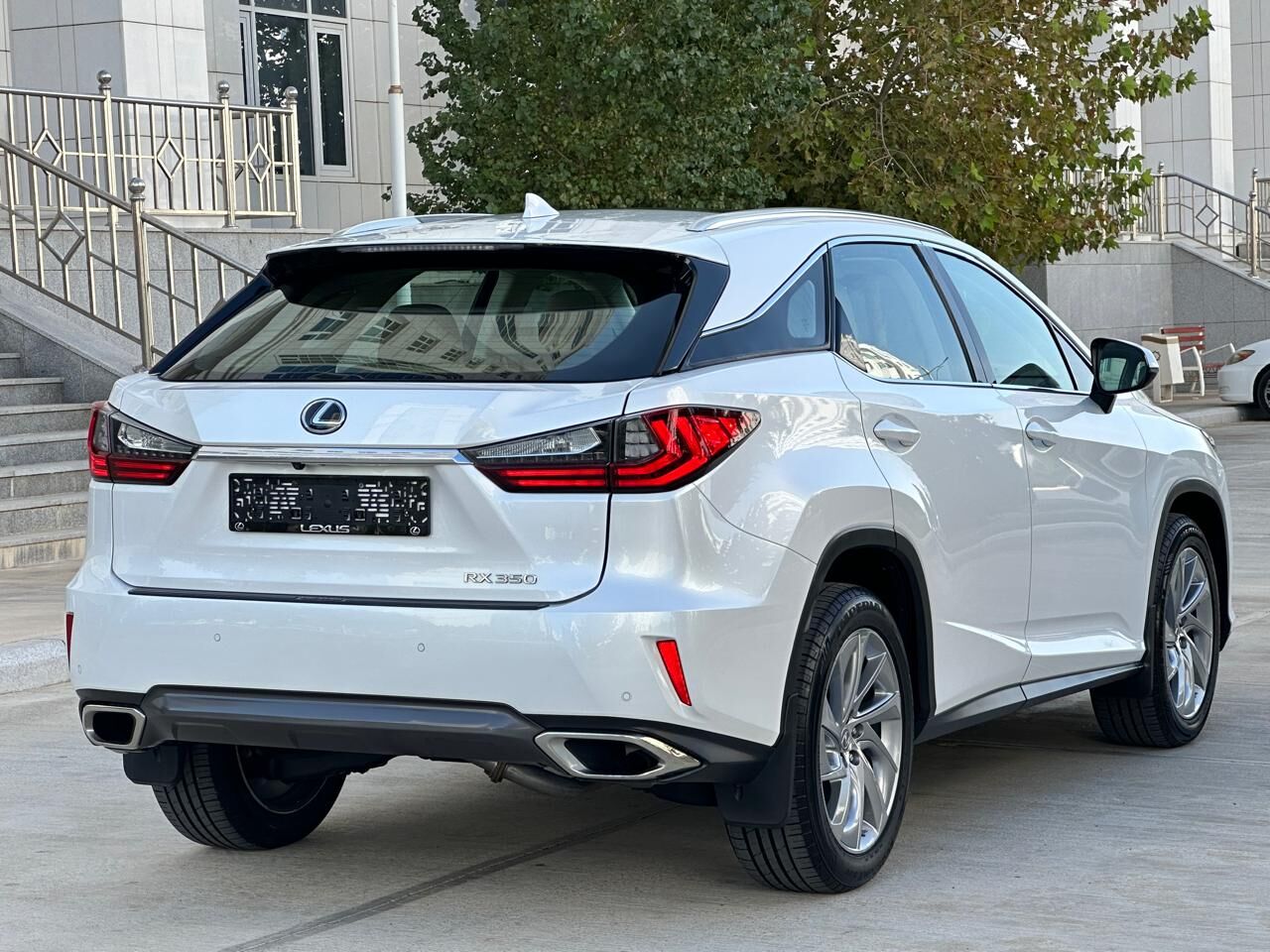 Lexus RX 350 2018 - 615 000 TMT - Aşgabat - img 5