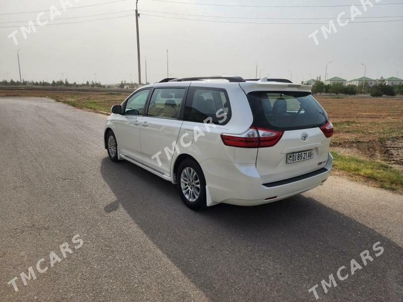 Toyota Sienna 2018 - 469 000 TMT - Aşgabat - img 4