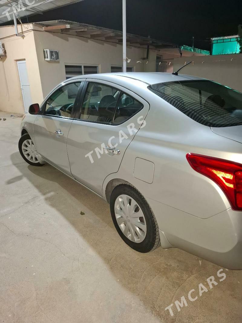 Nissan Versa 2012 - 100 000 TMT - Анев - img 2