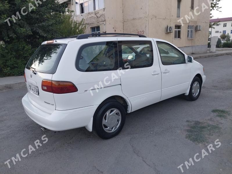 Toyota Sienna 2000 - 145 000 TMT - Aşgabat - img 2