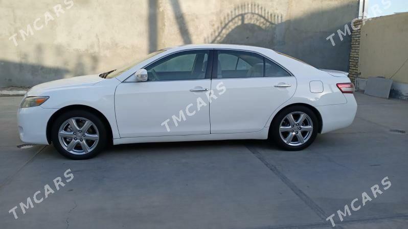 Toyota Camry 2010 - 130 000 TMT - Чоганлы - img 4