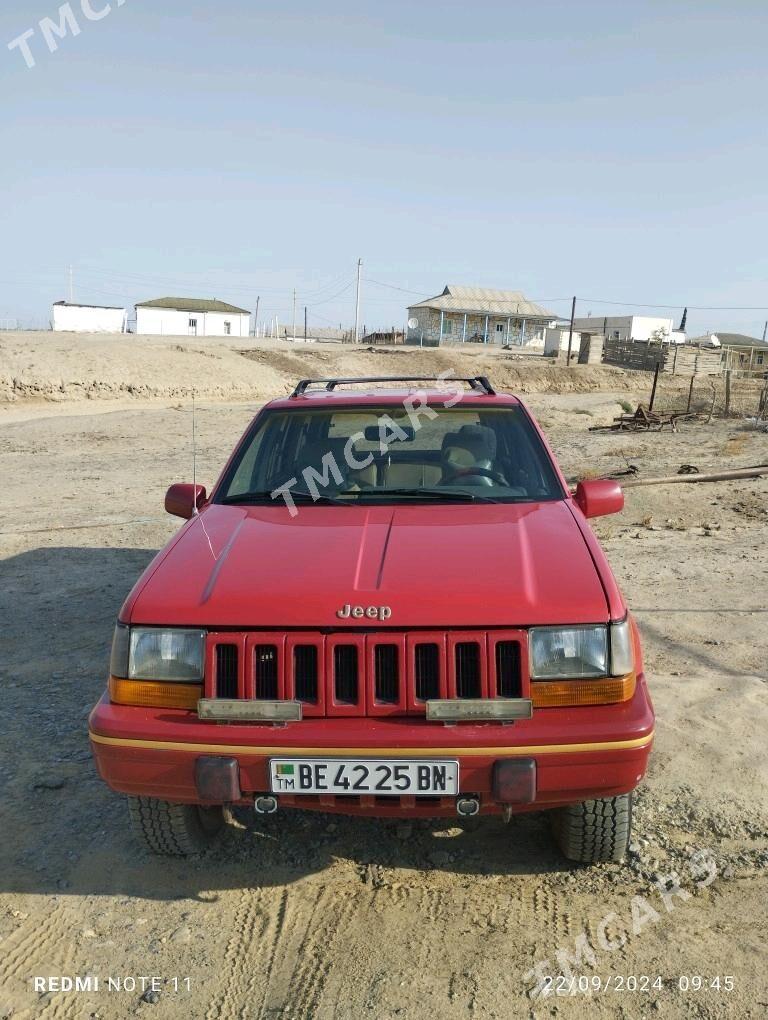 Jeep Cherokee 1998 - 40 000 TMT - Этрек - img 3