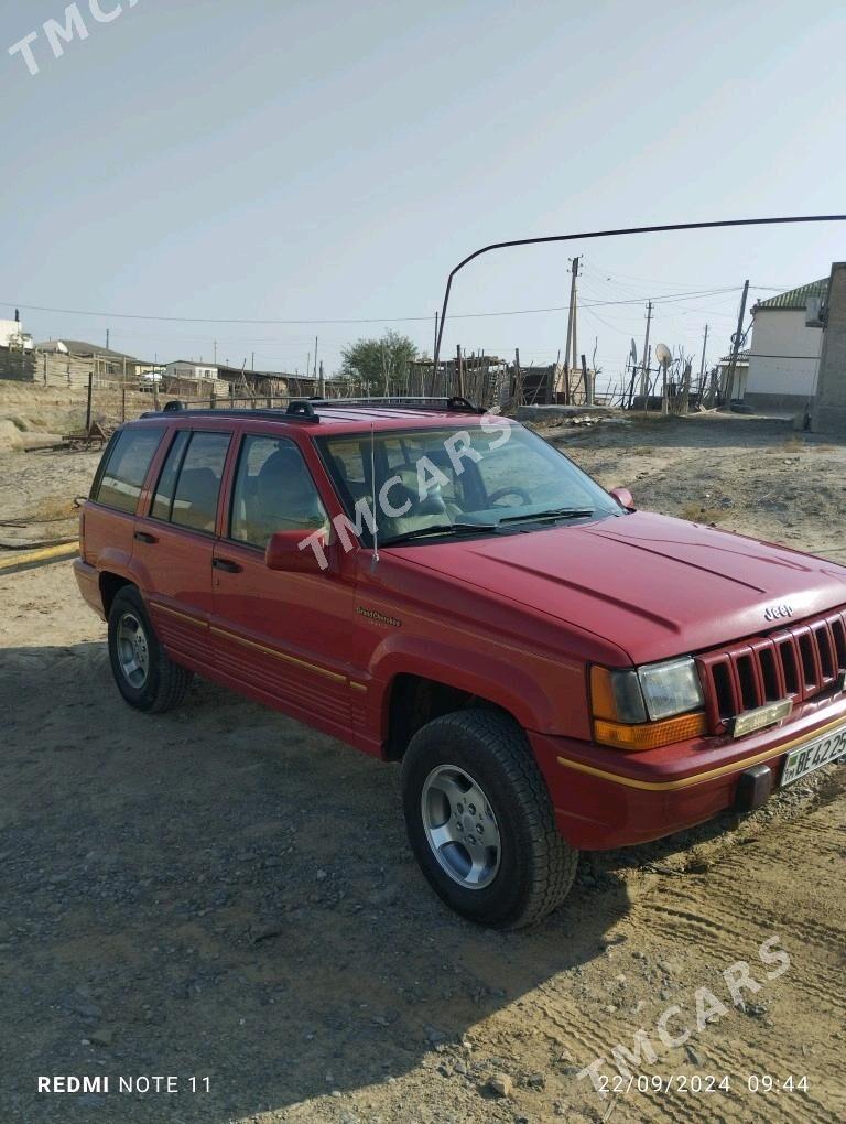 Jeep Cherokee 1998 - 40 000 TMT - Этрек - img 5