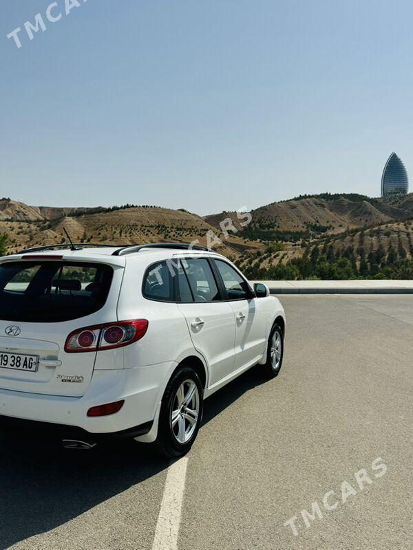 Hyundai Santa Fe 2011 - 190 000 TMT - Ашхабад - img 4