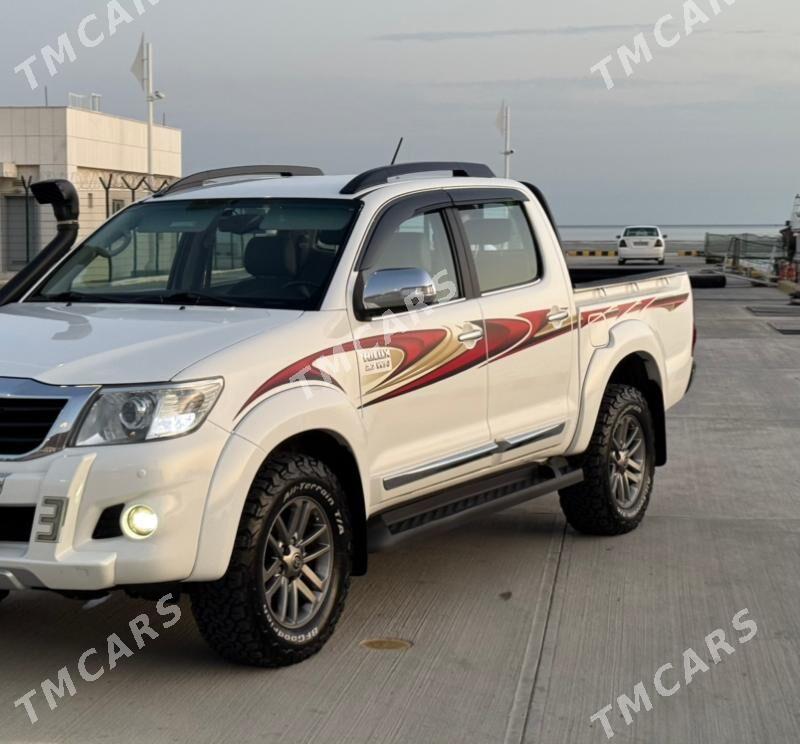 Toyota Hilux 2015 - 370 000 TMT - Туркменбаши - img 3