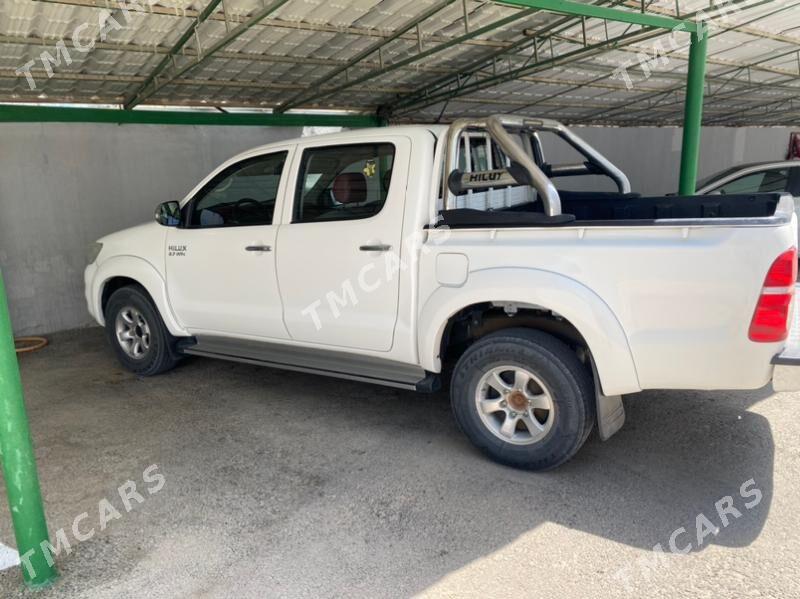 Toyota Hilux 2012 - 290 000 TMT - Ашхабад - img 6