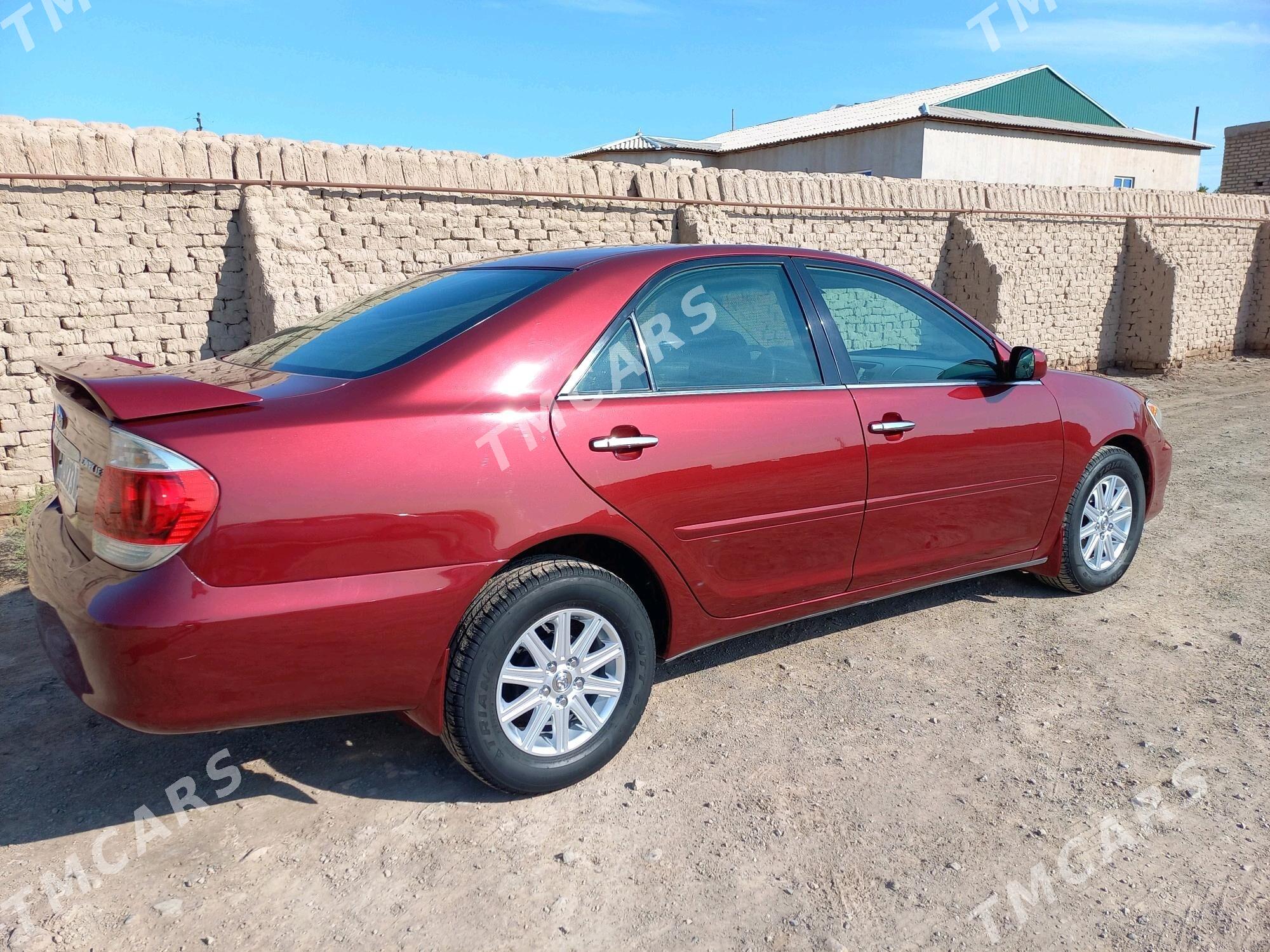 Toyota Camry 2005 - 130 000 TMT - Köneürgenç - img 5