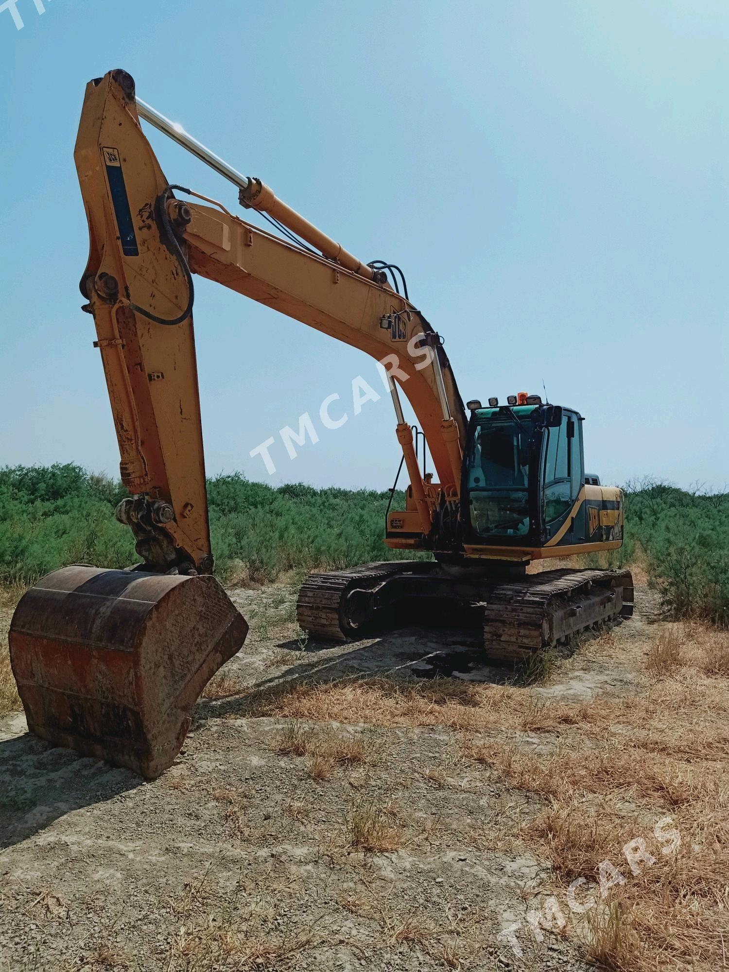 JCB 5CX Wastemaster 2007 - 800 000 TMT - Türkmenabat - img 3