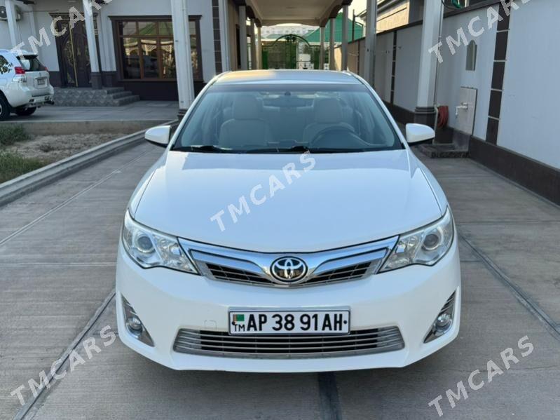 Toyota Camry 2013 - 240 000 TMT - Анев - img 2