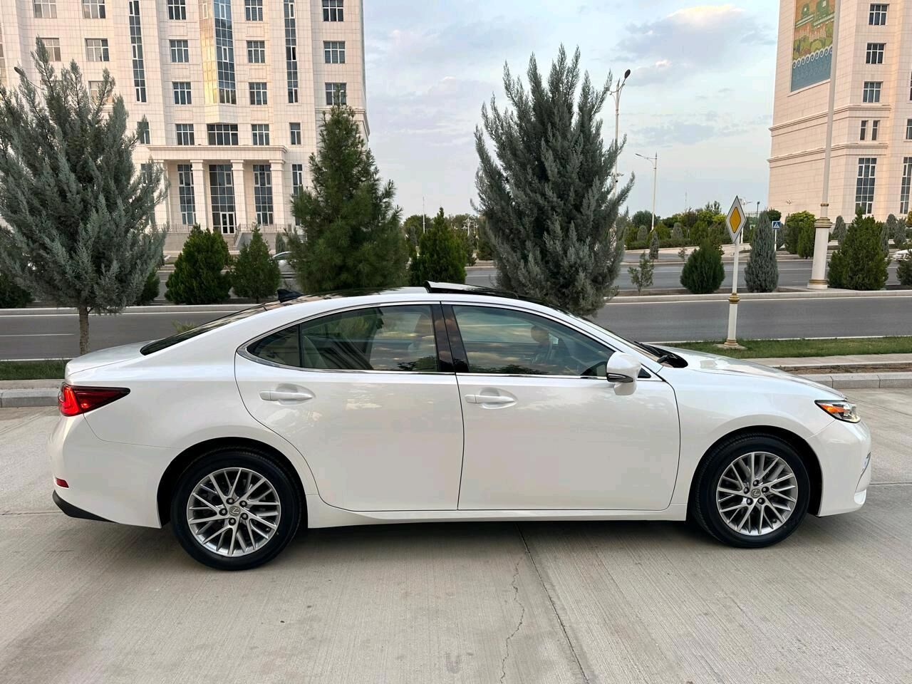 Lexus ES 350 2018 - 536 000 TMT - Aşgabat - img 6