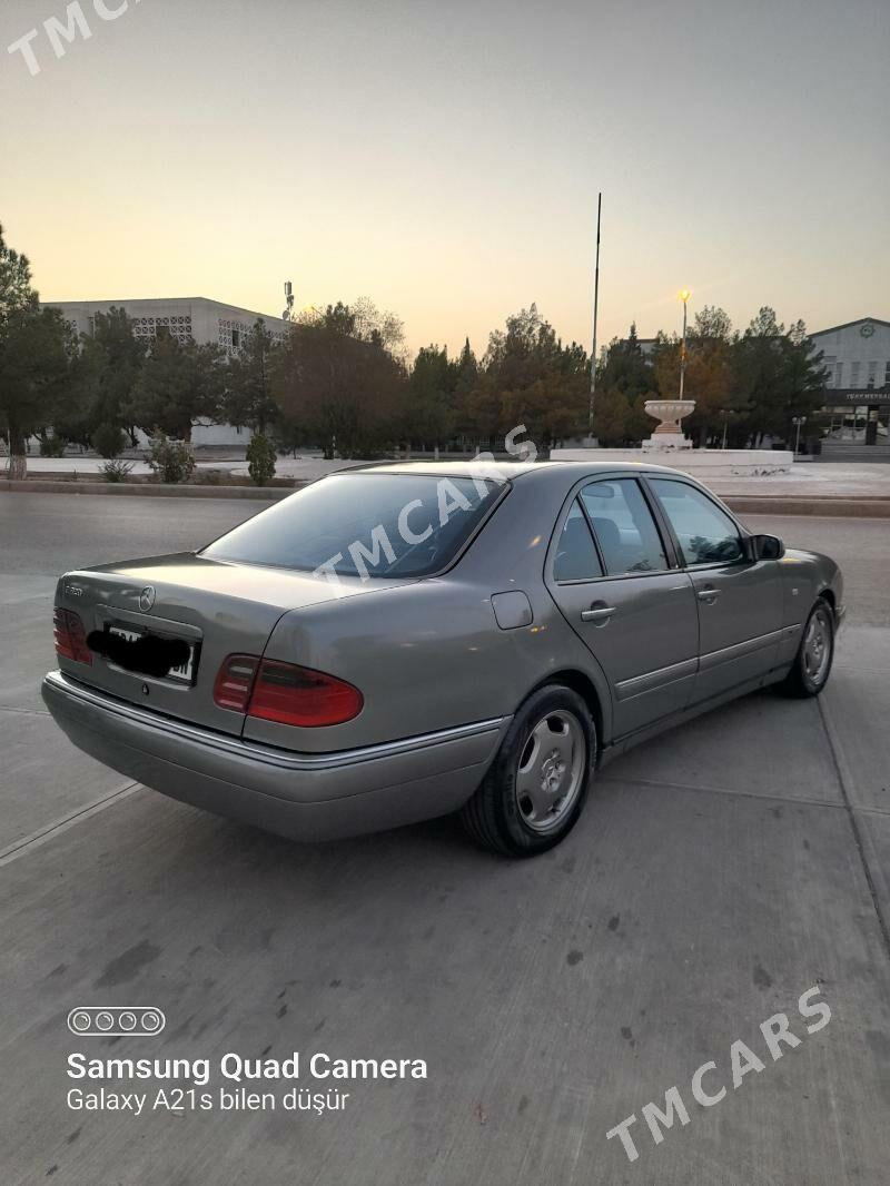 Mercedes-Benz E320 1999 - 85 000 TMT - Balkanabat - img 3