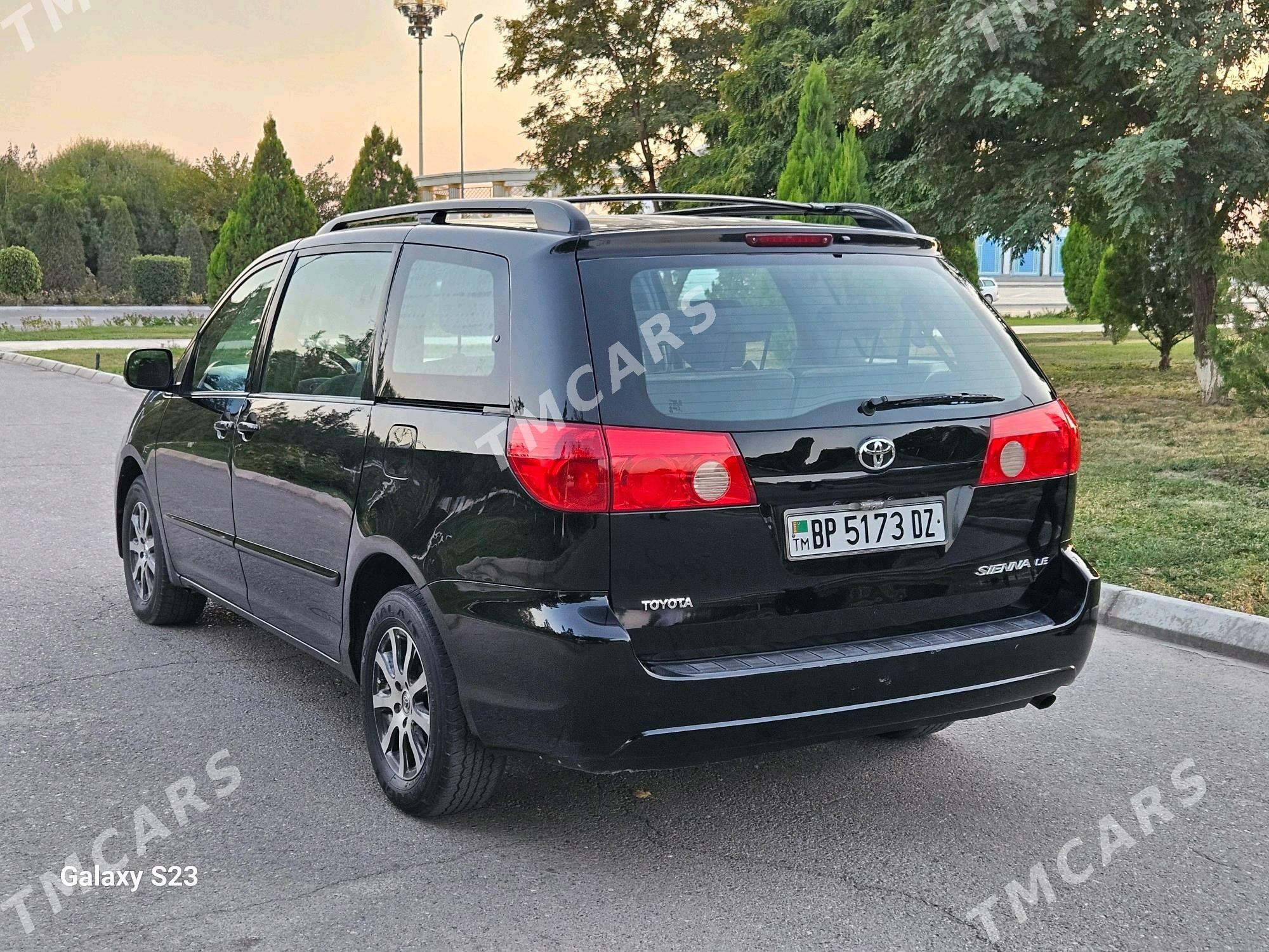 Toyota Sienna 2010 - 178 000 TMT - Daşoguz - img 4