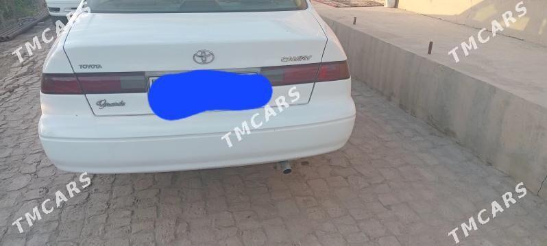 Toyota Camry 1997 - 98 000 TMT - Türkmengala - img 2