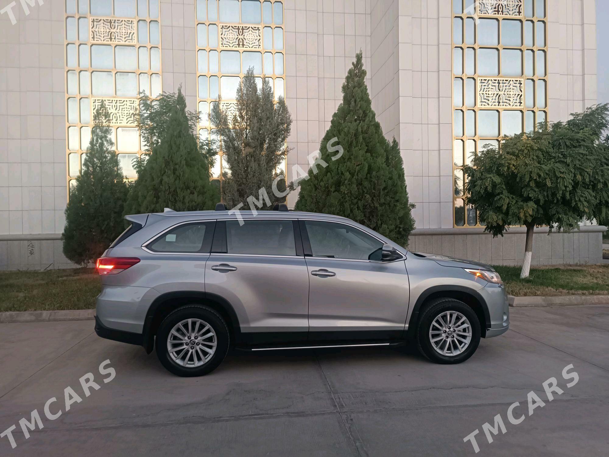 Toyota Highlander 2019 - 500 000 TMT - Türkmenabat - img 6