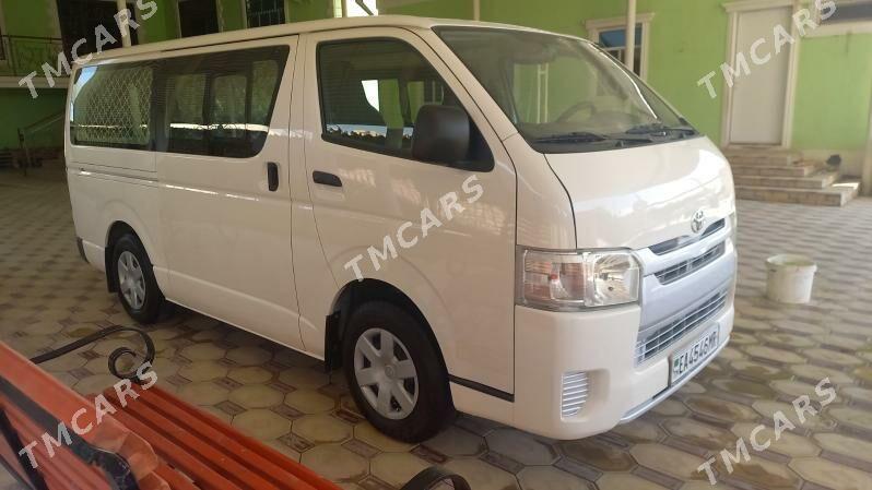 Toyota Hiace 2017 - 360 000 TMT - Мары - img 3