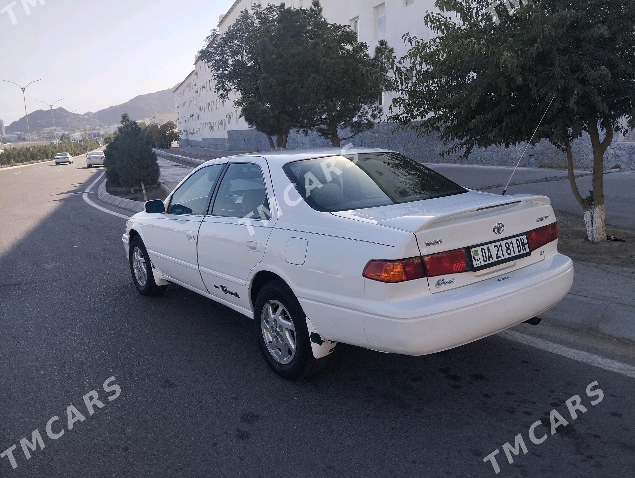 Toyota Camry 1998 - 140 000 TMT - Туркменбаши - img 4