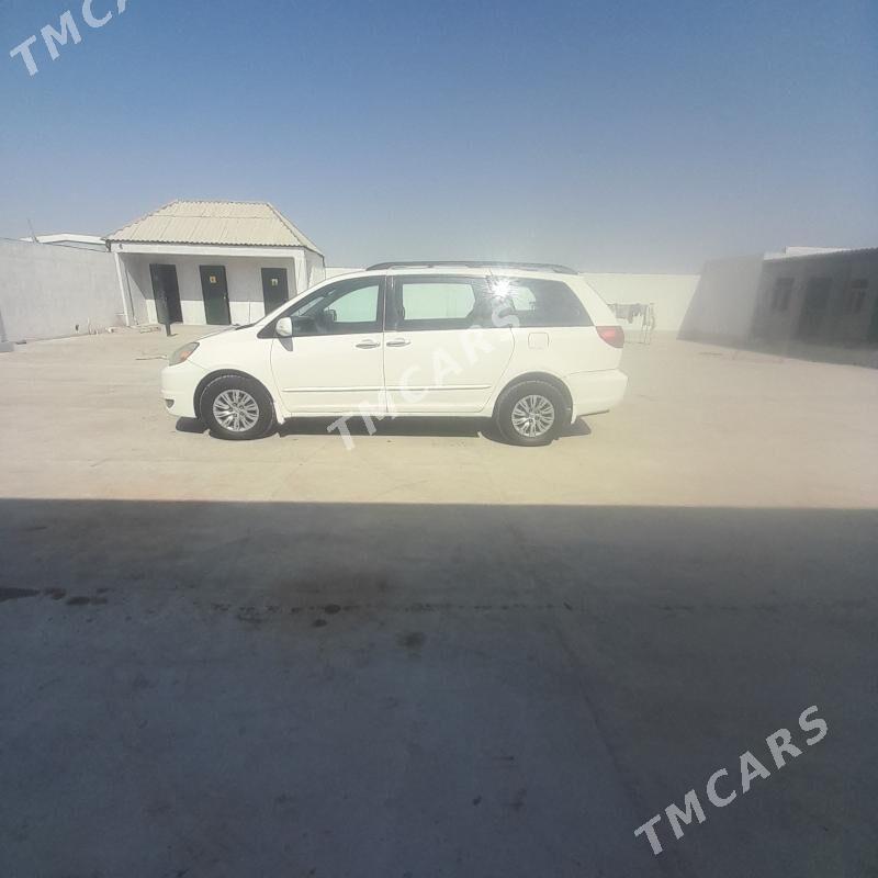 Toyota Sienna 2004 - 160 000 TMT - Etrek - img 3