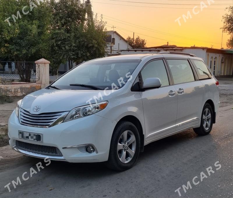 Toyota Sienna 2011 - 280 000 TMT - Kerki - img 3