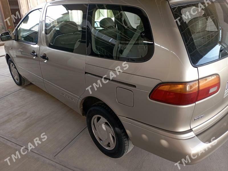 Toyota Sienna 2000 - 140 000 TMT - Balkanabat - img 2