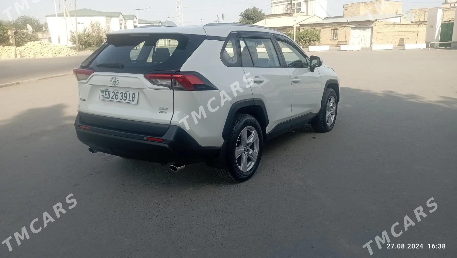 Toyota RAV4 2019 - 320 000 TMT - Türkmenabat - img 4