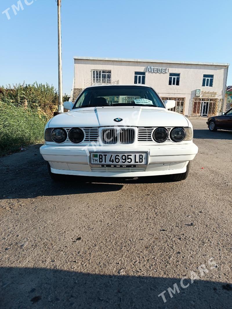 BMW 525 1990 - 70 000 TMT - Çärjew - img 4