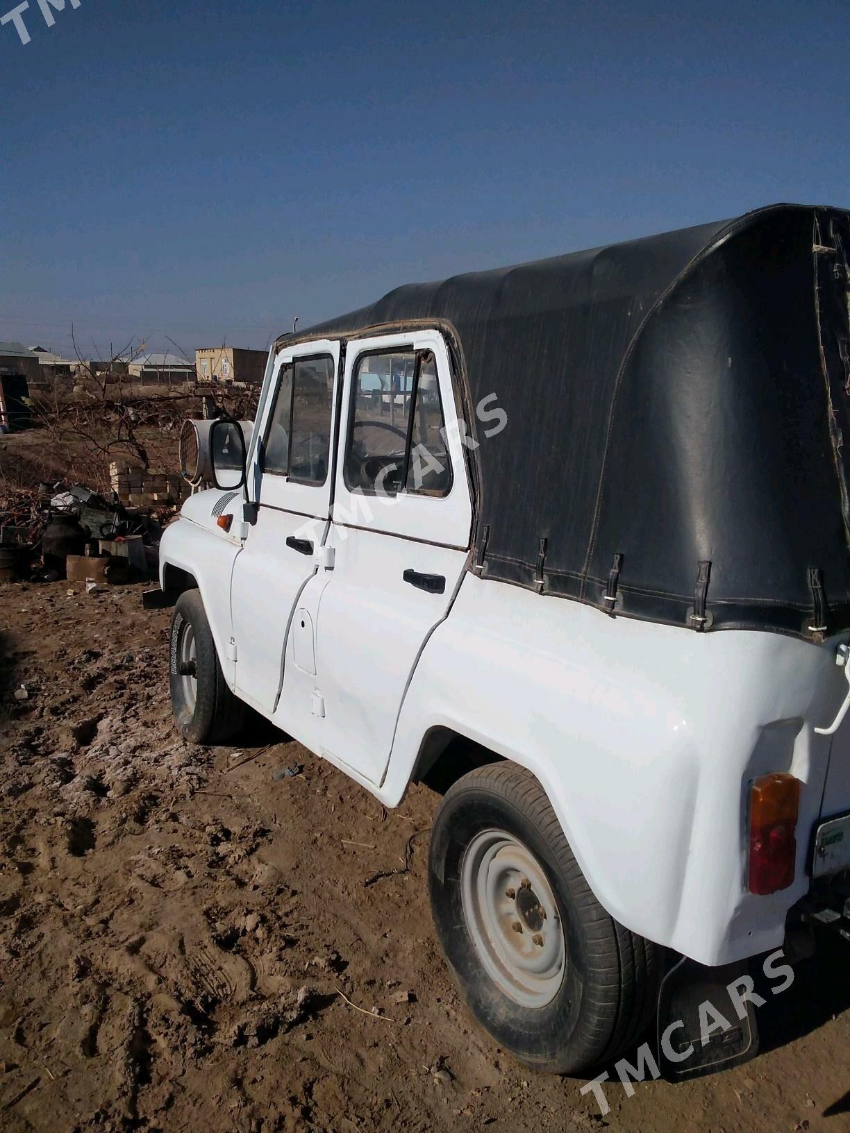 UAZ 469 2000 - 26 000 TMT - Бабадайхан - img 5