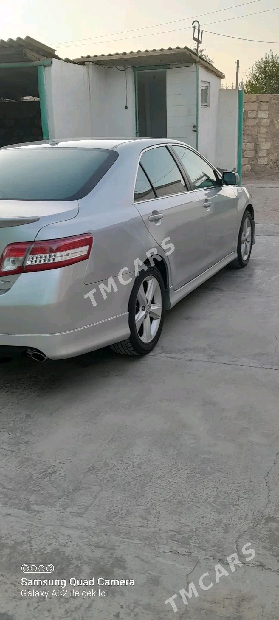 Toyota Camry 2010 - 190 000 TMT - Balkanabat - img 3