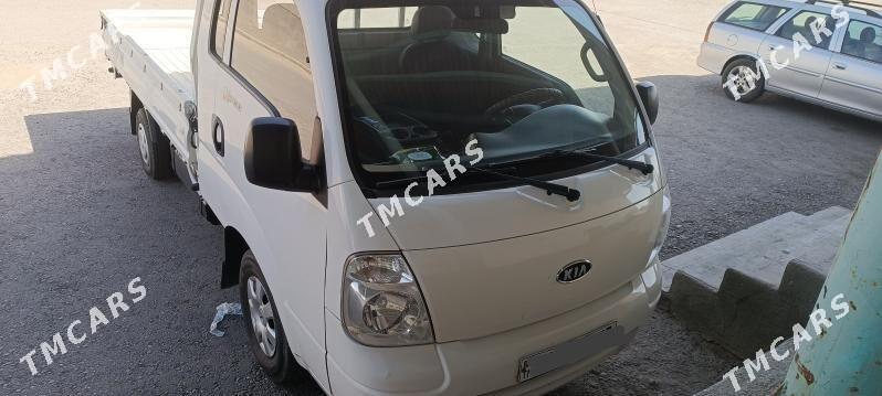 Kia Bongo 2011 - 170 000 TMT - Дашогуз - img 3