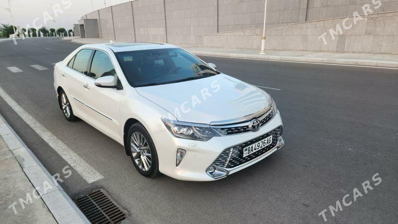 Toyota Camry 2017 - 575 000 TMT - Бекреве - img 4