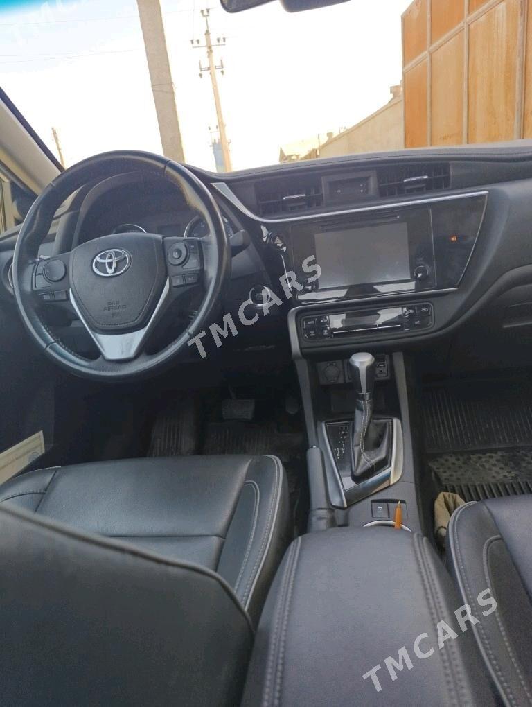 Toyota Corolla 2018 - 210 000 TMT - Aşgabat - img 3