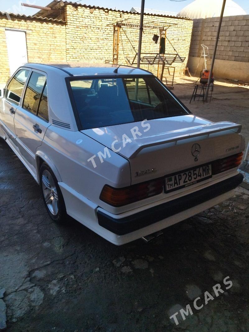 Mercedes-Benz 190E 1989 - 37 000 TMT - Mary - img 4