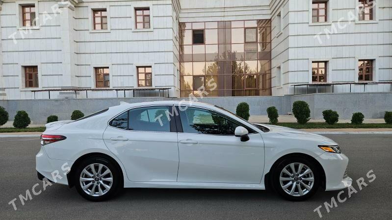 Toyota Camry 2019 - 295 000 TMT - Aşgabat - img 4