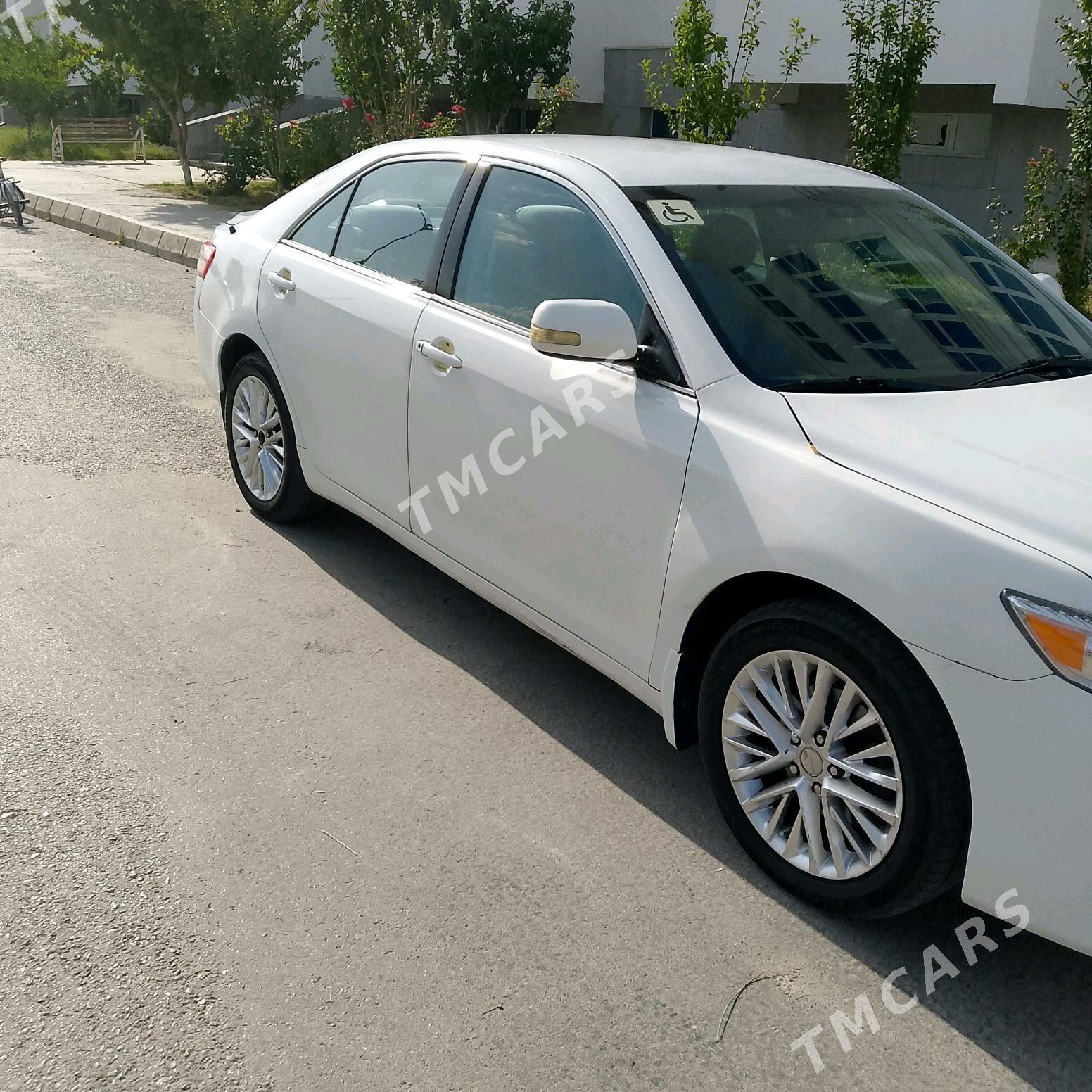 Toyota Camry 2009 - 120 000 TMT - Анев - img 3