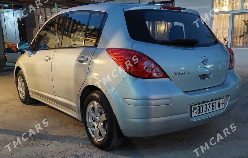 Nissan Versa 2011 - 110 000 TMT - Änew - img 3