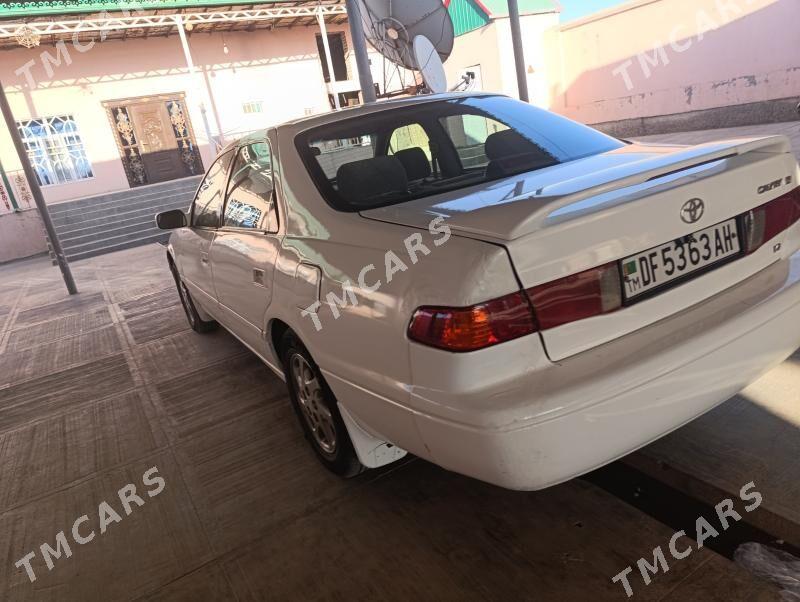 Toyota Camry 2001 - 150 000 TMT - Babadaýhan - img 2