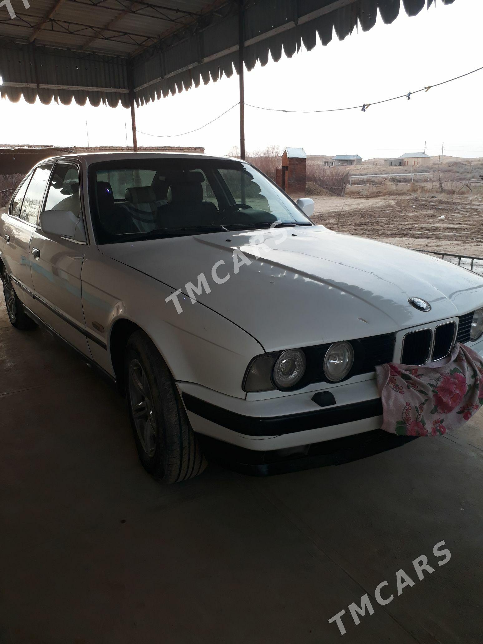 BMW 525 1990 - 26 000 TMT - Ёлётен - img 2