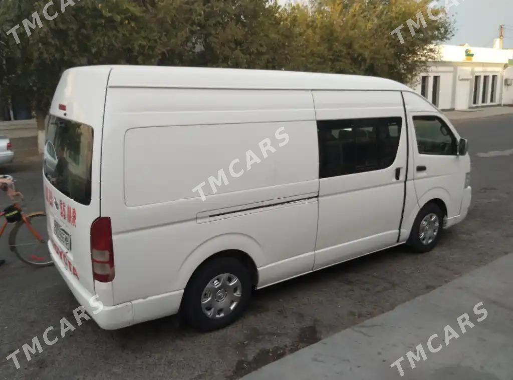 Toyota Hiace 2009 - 200 000 TMT - Türkmenbaşy - img 4