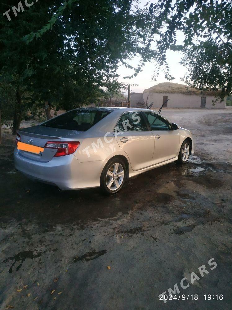 Toyota Camry 2014 - 200 000 TMT - Köneürgenç - img 5