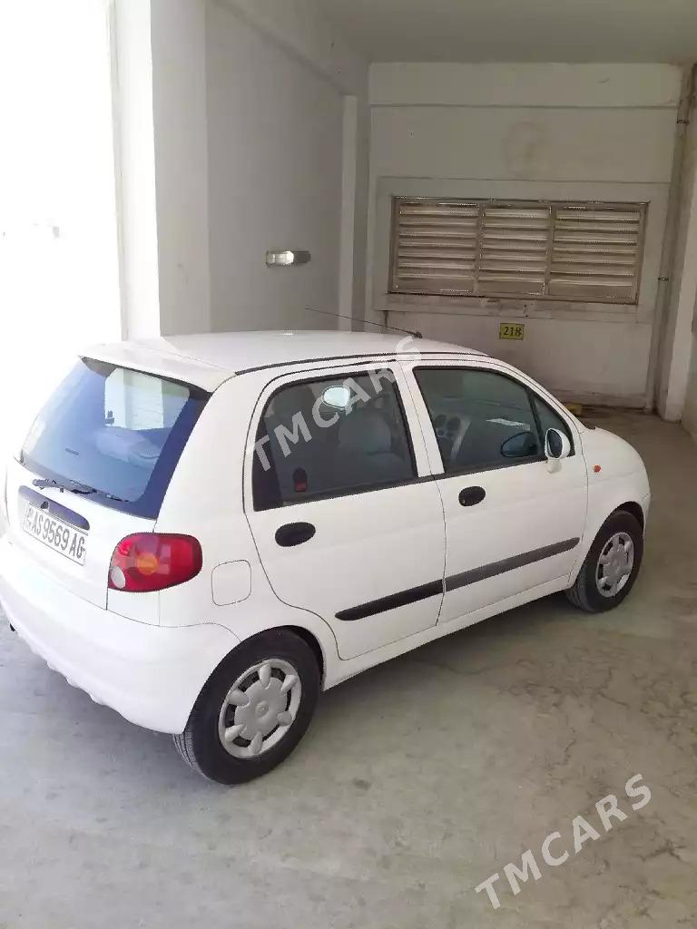 Daewoo Matiz 2004 - 50 000 TMT - 11 мкр - img 2