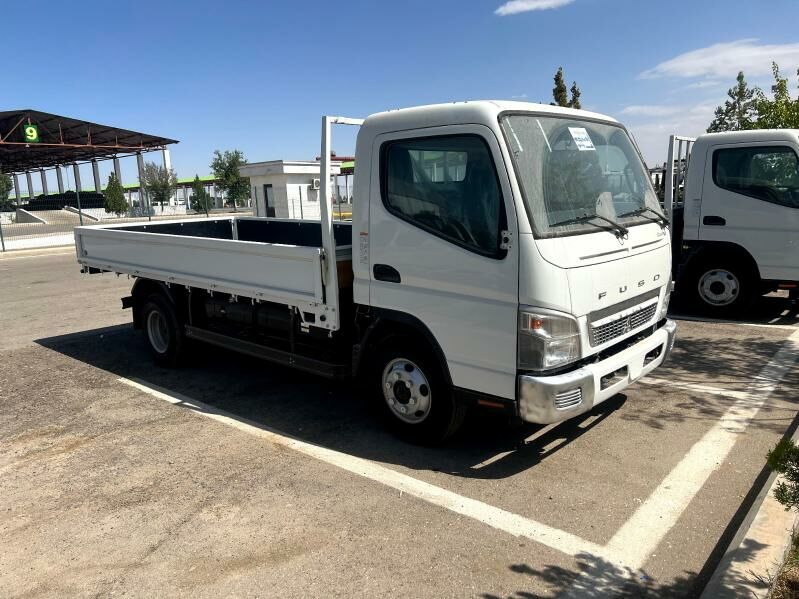 Mitsubishi Fuso 2024 - 530 000 TMT - Aşgabat - img 3