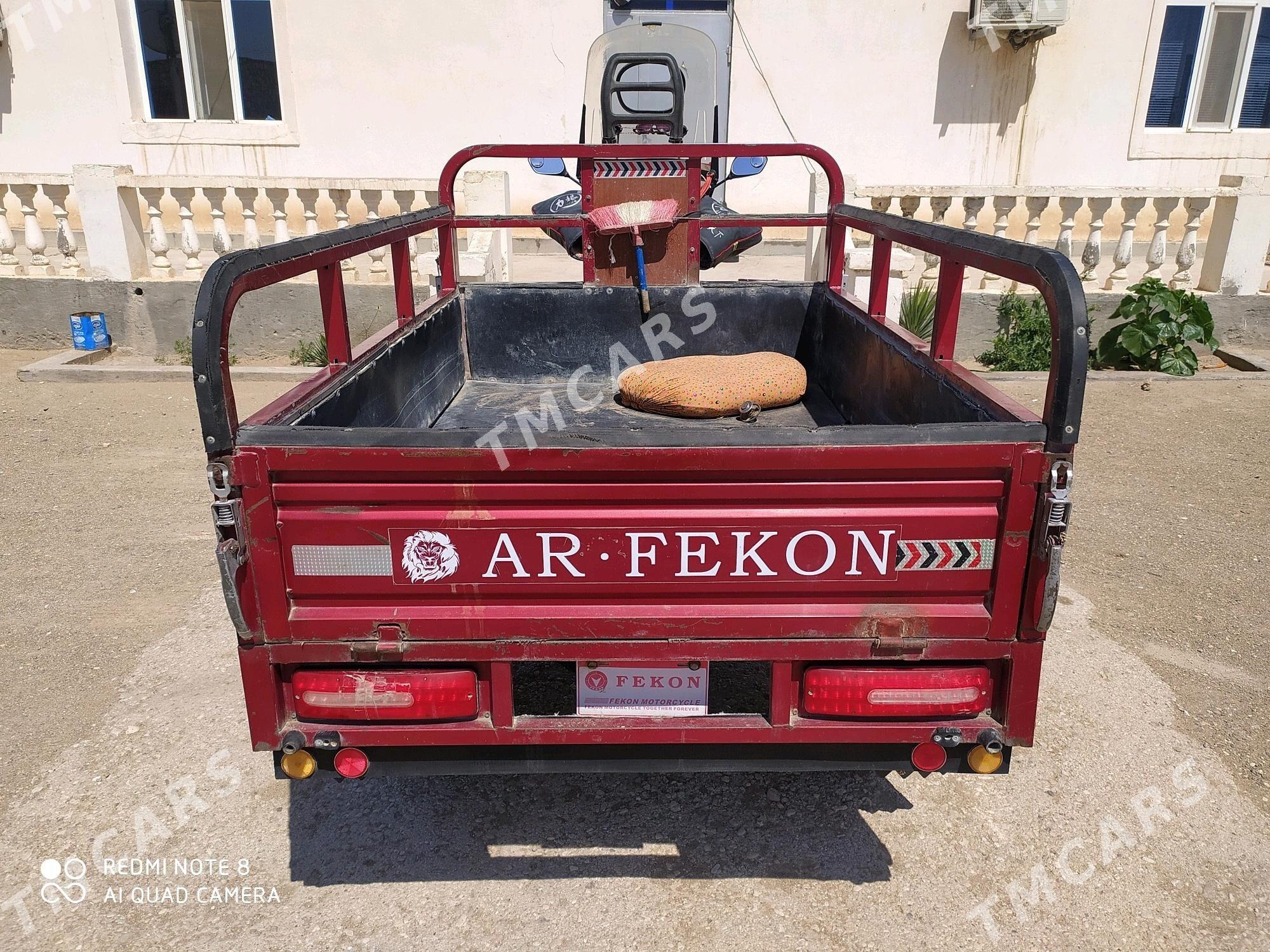 Fekon FK200-14G 2017 - 20 000 TMT - Гумдаг - img 2