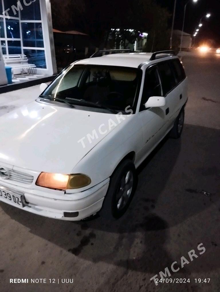 Opel Astra 1996 - 38 000 TMT - Gurbansoltan Eje - img 2