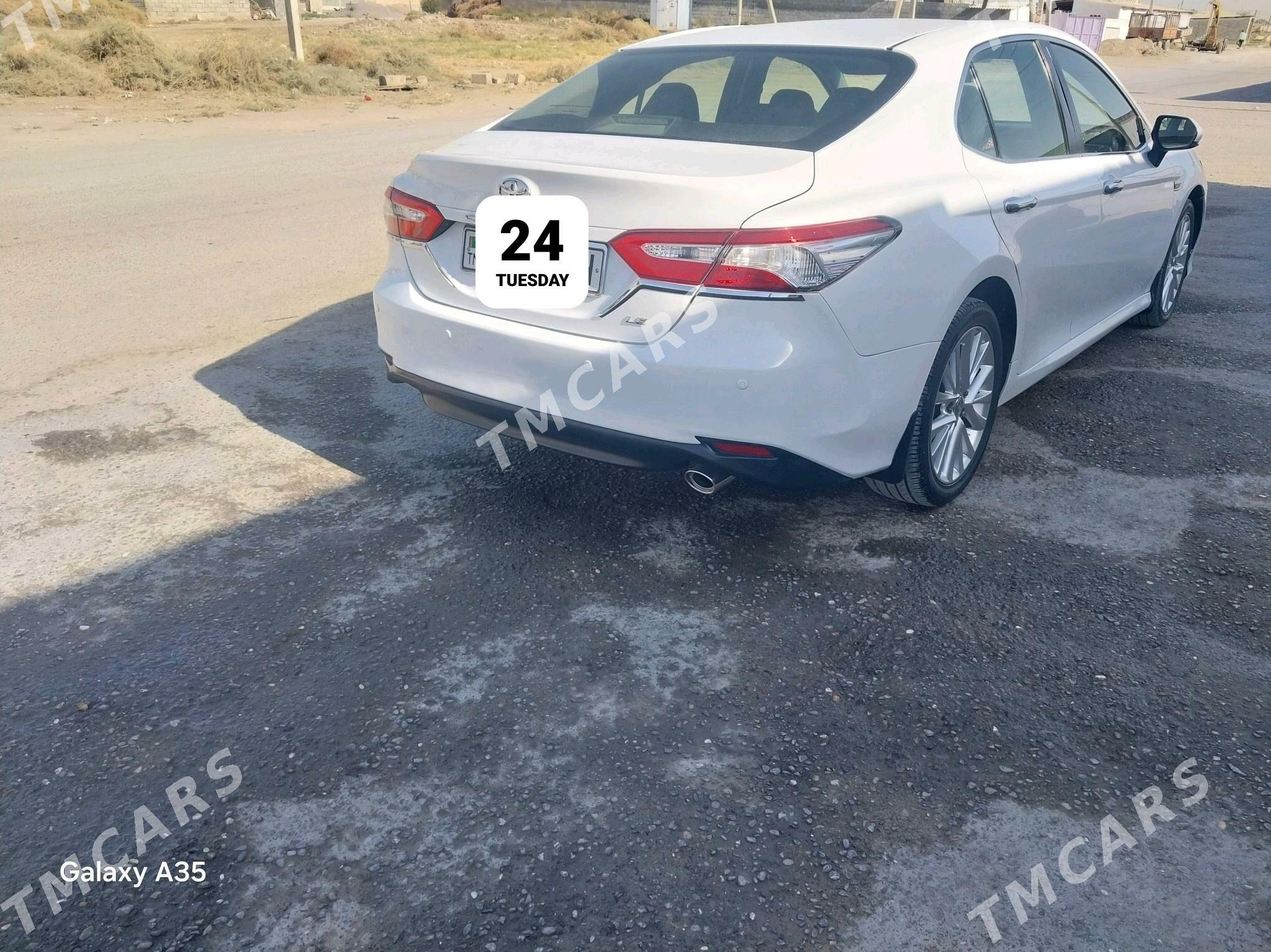 Toyota Camry 2018 - 250 000 TMT - Гёкдепе - img 2