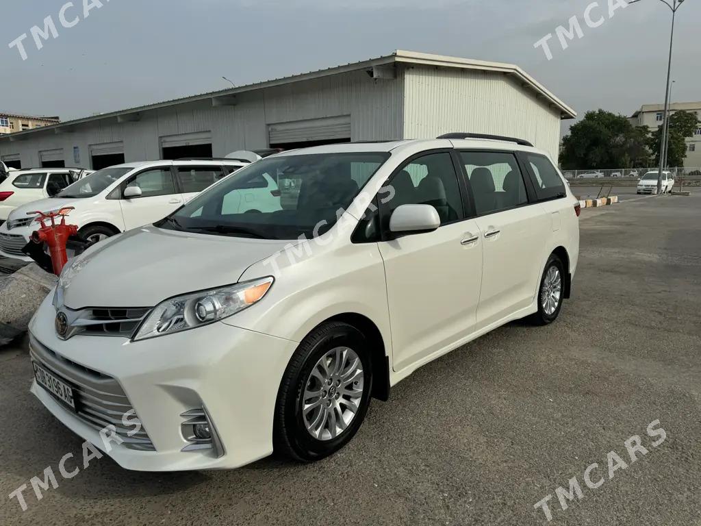 Toyota Sienna 2019 - 500 000 TMT - Ашхабад - img 2