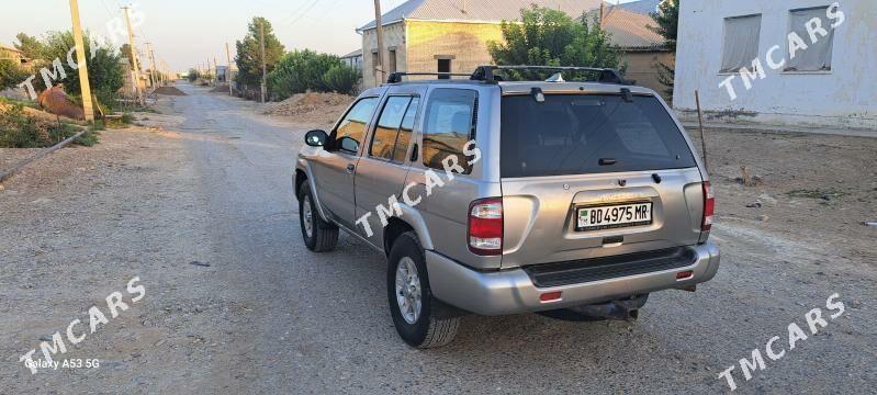 Nissan Pathfinder 2000 - 65 000 TMT - Тагтабазар - img 5