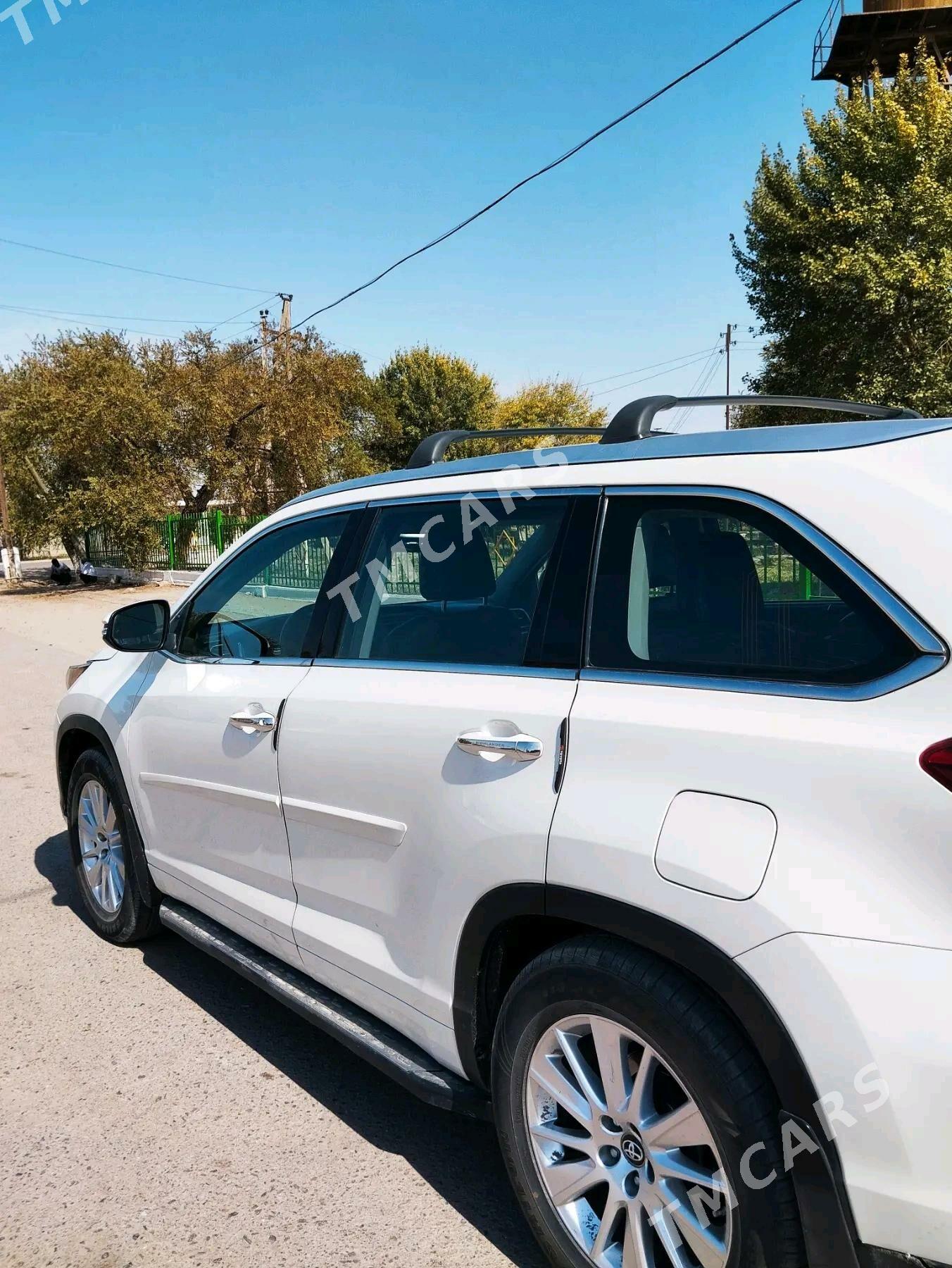 Toyota Highlander 2018 - 490 000 TMT - Daşoguz - img 4