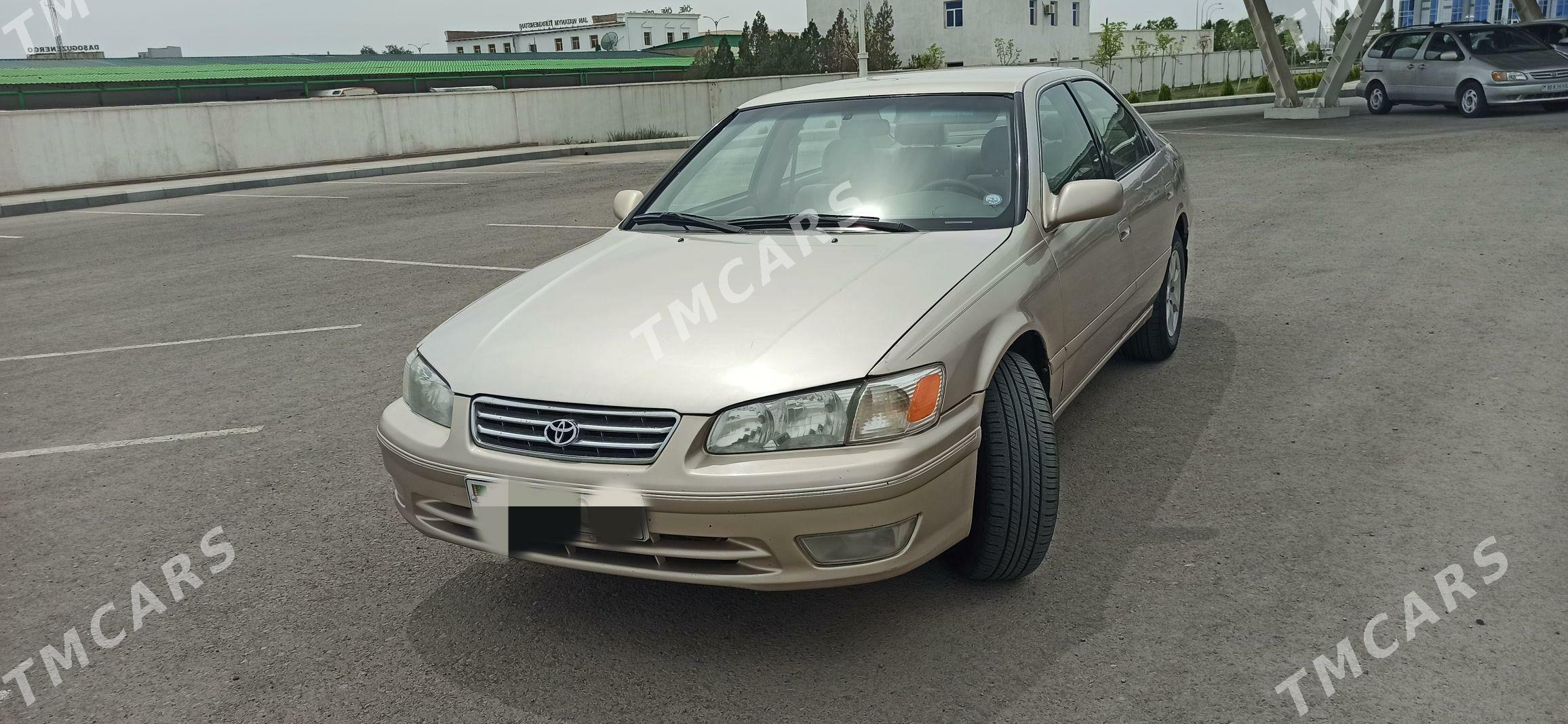 Toyota Camry 2000 - 138 000 TMT - Дашогуз - img 2